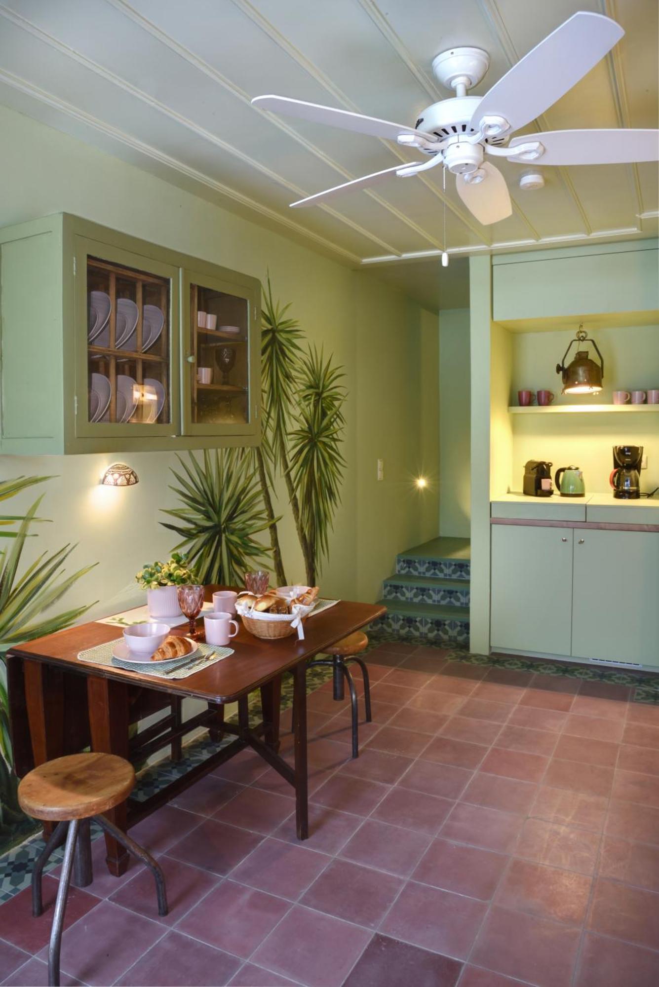 Cactus Hydra - Art Apartments חדר תמונה